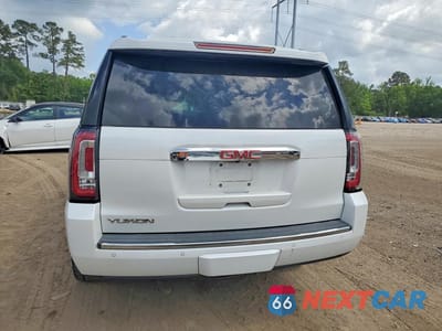Zdjęcie 6 z 12 samochodu: 2017 GMC YUKON DENALI VIN:1GKS1CKJ5HR213163 - miniatura