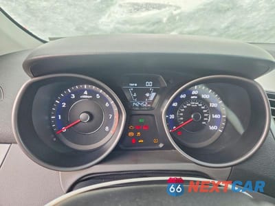 Zdjęcie 9 z 12 samochodu: 2014 HYUNDAI ELANTRA VIN:5NPDH4AE3EH484347 - miniatura