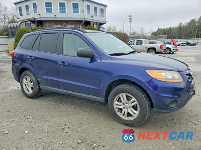 Czwarte zdjęcie samochodu z boku: 2010 HYUNDAI SANTA FE GLS VIN:5NMSG3AB0AH411079 - miniatura