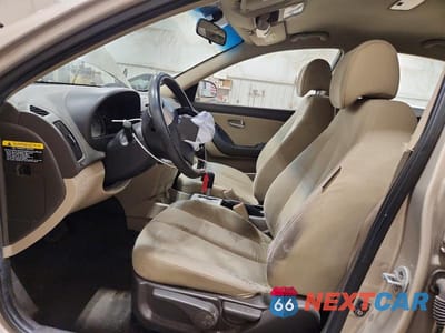 Zdjęcie 7 z 11 samochodu: 2008 HYUNDAI ELANTRA GLS VIN:KMHDU46D98U483124 - miniatura