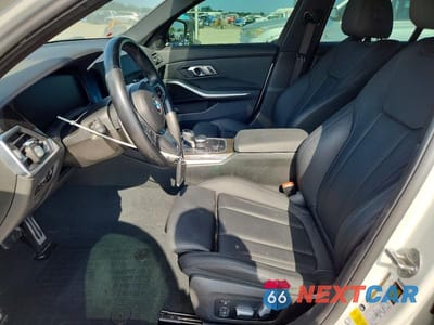 Zdjęcie 7 z 13 samochodu: 2021 BMW 330I VIN:3MW5R1J02M8C18207 - miniatura
