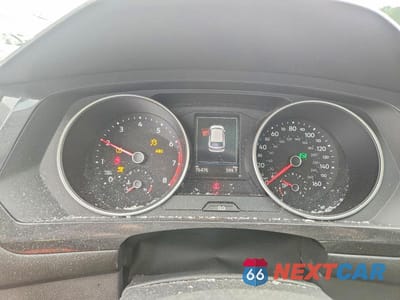 Zdjęcie 9 z 13 samochodu: 2018 VOLKSWAGEN TIGUAN SE VIN:3VV3B7AXXJM070374 - miniatura