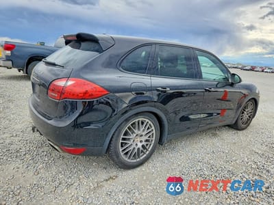 Trzecie zdjęcie samochodu z tyłu: 2012 PORSCHE CAYENNE S VIN:WP1AB2A26CLA51840 - miniatura