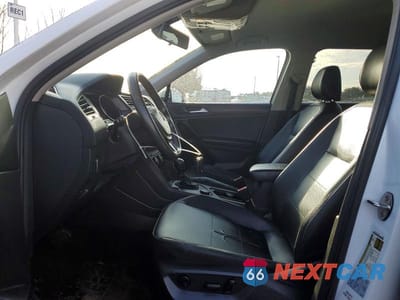 Zdjęcie 7 z 13 samochodu: 2021 VOLKSWAGEN TIGUAN SE VIN:3VV2B7AX3MM032212 - miniatura