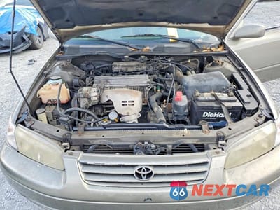 Zdjęcie 11 z 12 samochodu: 1997 TOYOTA CAMRY LE VIN:4T1BG22K0VU088137 - miniatura