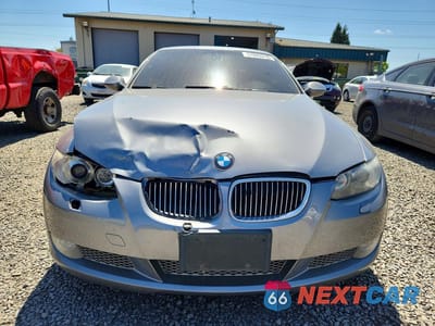 Piąte zdjęcie samochodu w środku: 2009 BMW 335 I VIN:WBAWL73539P180092 - miniatura