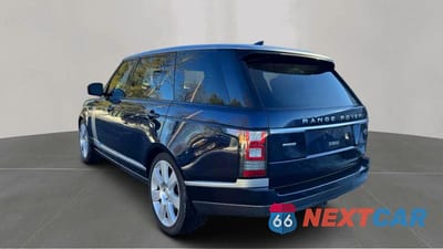 Trzecie zdjęcie samochodu z tyłu: 2017 LAND ROVER RANGE ROVER SUPERCHARGED VIN:SALGS5FE7HA345677 - miniatura