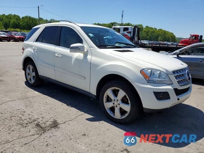 Czwarte zdjęcie samochodu z boku: 2011 MERCEDES-BENZ ML 350 4MATIC VIN:4JGBB8GB5BA662545 - miniatura