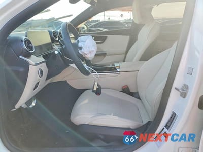 Zdjęcie 7 z 13 samochodu: 2025 MERCEDES-BENZ C 300 4MATIC VIN:W1KAF4HB2SR270089 - miniatura