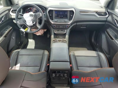 Zdjęcie 8 z 12 samochodu: 2023 GMC ACADIA AT4 VIN:1GKKNLLS5PZ262339 - miniatura