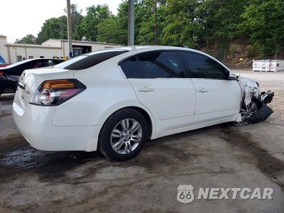 Trzecie zdjęcie samochodu z tyłu: 2012 NISSAN ALTIMA 2.5 VIN:1N4AL2AP0CC108839 - miniatura