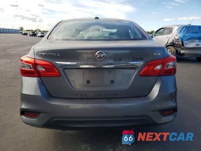 Zdjęcie 6 z 13 samochodu: 2018 NISSAN SENTRA SV VIN:3N1AB7AP6JY242613 - miniatura