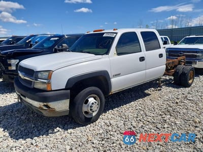 2003 CHEV SILVERADO K3500 1GCJK33G23F106122 - główne zdjęcie licytacji z USA - miniatura