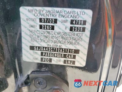 Zdjęcie 12 z 12 samochodu: 2003 JAGUAR XK8 VIN:SAJDA42C732A31210 - miniatura