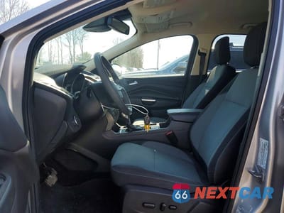 Zdjęcie 7 z 13 samochodu: 2018 FORD ESCAPE SE VIN:1FMCU9GD8JUC88788 - miniatura