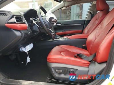 Zdjęcie 7 z 12 samochodu: 2019 TOYOTA CAMRY XSE VIN:4T1B61HK6KU850337 - miniatura