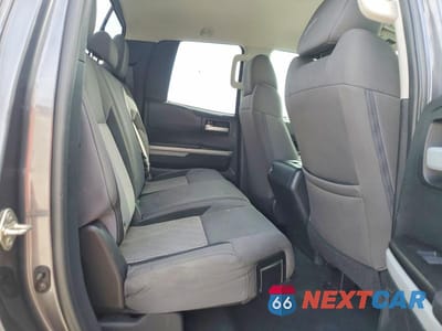 Zdjęcie 10 z 12 samochodu: 2017 TOYOTA TUNDRA SR5 VIN:5TFRM5F1XHX111554 - miniatura