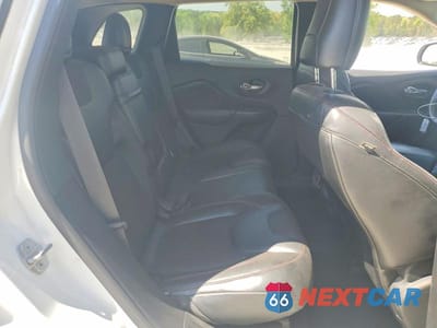 Zdjęcie 11 z 13 samochodu: 2014 JEEP CHEROKEE TRAILHAWK VIN:1C4PJMBB3EW243470 - miniatura