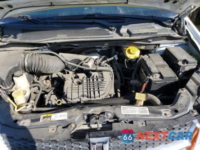 Zdjęcie 12 z 13 samochodu: 2014 DODGE GRAND CARAVAN SE VIN:2C7WDGBG5ER360818 - miniatura