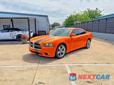 Drugie zdjęcie samochodu z przodu: 2014 DODGE CHARGER R VIN:2C3CDXCT4EH140267 - miniatura