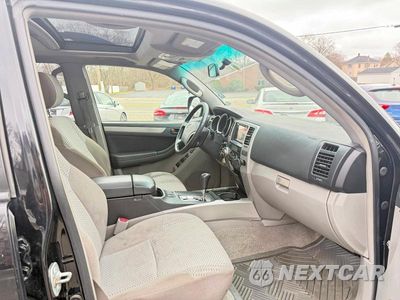 Piąte zdjęcie samochodu w środku: 2008 TOYOTA 4RUNNER SR5 VIN:JTEBU14R48K020078 - miniatura
