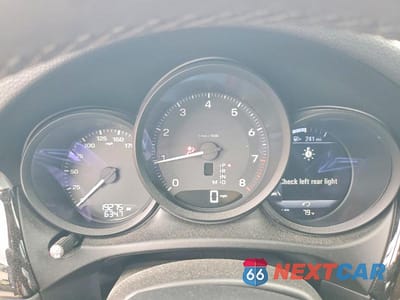 Zdjęcie 9 z 14 samochodu: 2025 PORSCHE MACAN BASE VIN:WP1AA2A58SLB05604 - miniatura
