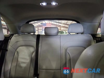 Zdjęcie 10 z 12 samochodu: 2015 AUDI Q3 PREMIUM PLUS VIN:WA1EFCFS1FR004684 - miniatura