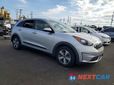 Czwarte zdjęcie samochodu z boku: 2018 KIA NIRO FE VIN:KNDCB3LC8J5143958 - miniatura