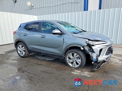 Czwarte zdjęcie samochodu z boku: 2025 BUICK ENCORE GX PREFERRED VIN:KL4AMBSLXSB190760 - miniatura