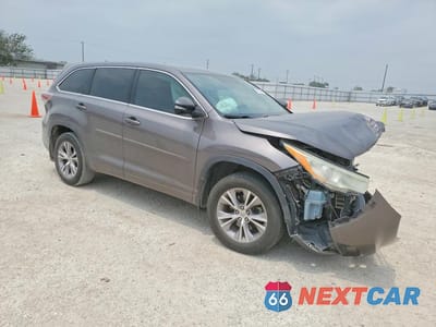 Czwarte zdjęcie samochodu z boku: 2014 TOYOTA HIGHLANDER LE PLUS VIN:5TDZKRFH0ES017002 - miniatura