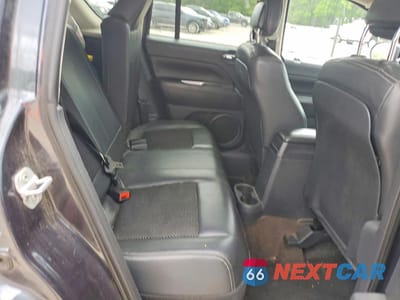 Zdjęcie 11 z 13 samochodu: 2014 JEEP COMPASS LATITUDE VIN:1C4NJDEB1ED530286 - miniatura