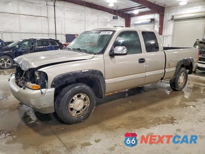 2002 GMC NEW SIERRA K1500 2GTEK19V621205902 - główne zdjęcie licytacji z USA - miniatura