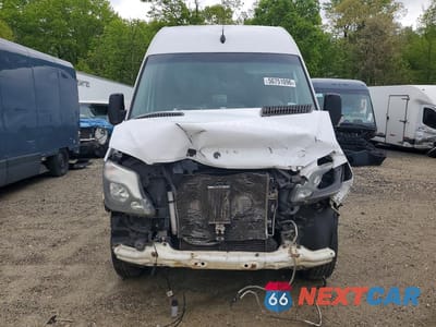 Piąte zdjęcie samochodu w środku: 2014 MERCEDES-BENZ SPRINTER 2500 VIN:WD3PE7DC7E5929460 - miniatura