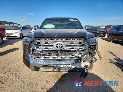 Piąte zdjęcie samochodu w środku: 2024 TOYOTA TUNDRA 1794 EDITION VIN:5TFMA5EC5RX032669 - miniatura
