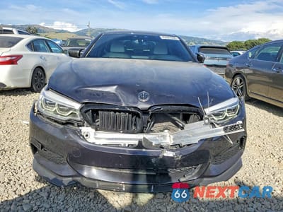 Piąte zdjęcie samochodu w środku: 2018 BMW 540 I VIN:WBAJE5C50JWA96687 - miniatura