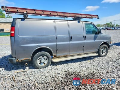 Trzecie zdjęcie samochodu z tyłu: 2010 CHEVROLET EXPRESS G2500 VIN:1GCZGFBAXA1178554 - miniatura