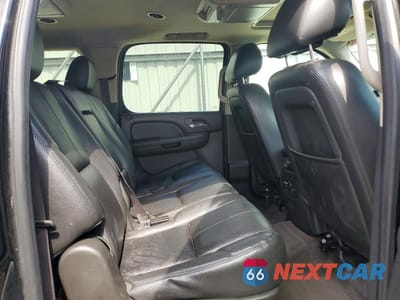 Zdjęcie 11 z 13 samochodu: 2012 CHEVROLET SUBURBAN K1500 LT VIN:1GNSKJE71CR323155 - miniatura