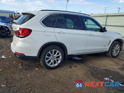 Trzecie zdjęcie samochodu z tyłu: 2016 BMW X5 XDRIVE35I VIN:5UXKR0C50G0S92750 - miniatura