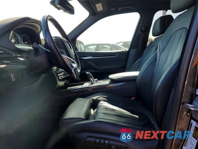 Zdjęcie 7 z 13 samochodu: 2017 BMW X5 SDRIVE35I VIN:5UXKR2C51H0U19776 - miniatura
