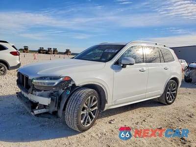 2019 VOLVO XC90 T5 MOMENTUM YV4102CK3K1455738 - główne zdjęcie licytacji z USA - miniatura