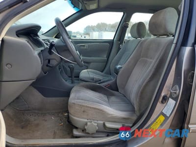 Zdjęcie 7 z 11 samochodu: 1998 TOYOTA CAMRY LE V6 VIN:4T1BF28K8WU061893 - miniatura