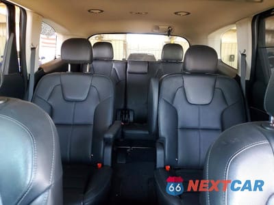 Zdjęcie 10 z 13 samochodu: 2021 KIA TELLURIDE EX VIN:5XYP3DHC7MG127517 - miniatura
