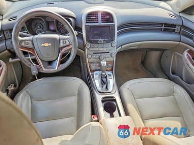 Zdjęcie 8 z 12 samochodu: 2013 CHEVROLET MALIBU 2LT VIN:1G11E5SA0DF124807 - miniatura