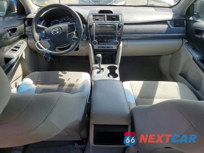 Zdjęcie 8 z 12 samochodu: 2012 TOYOTA CAMRY HYBRID LE VIN:4T1BD1FK7CU030231 - miniatura