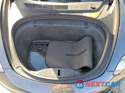 Zdjęcie 11 z 11 samochodu: 2018 TESLA MODEL 3 VIN:5YJ3E1EA7JF007813 - miniatura