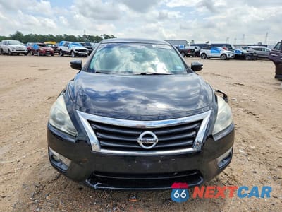 Piąte zdjęcie samochodu w środku: 2013 NISSAN ALTIMA 2.5 VIN:1N4AL3AP3DC917520 - miniatura