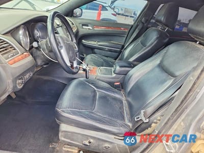 Zdjęcie 7 z 12 samochodu: 2014 CHRYSLER 300 VIN:2C3CCARG3EH120439 - miniatura