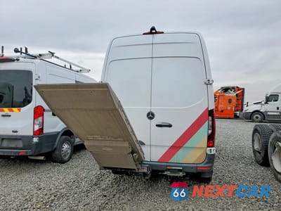 Zdjęcie 6 z 13 samochodu: 2019 MERCEDES BENZ SPRINTER 2500 VIN:W1W4EBVY6KT016920 - miniatura