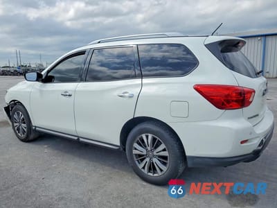 Drugie zdjęcie samochodu z przodu: 2018 NISSAN PATHFINDER SV VIN:5N1DR2MM9JC671114 - miniatura