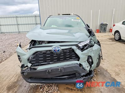 Piąte zdjęcie samochodu w środku: 2022 TOYOTA RAV4 XLE PREMIUM VIN:JTMB6RFV6ND059200 - miniatura